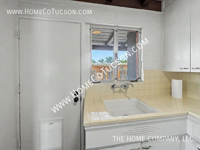 1713 E Adelaide Dr #3 — Photo 11