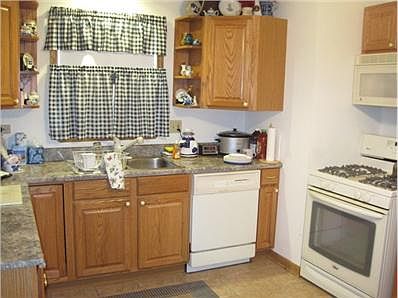 5th image of 8533 Saint Louis Ave