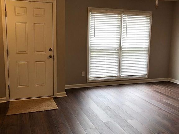 3rd image of 5044 Falling Creek Ln