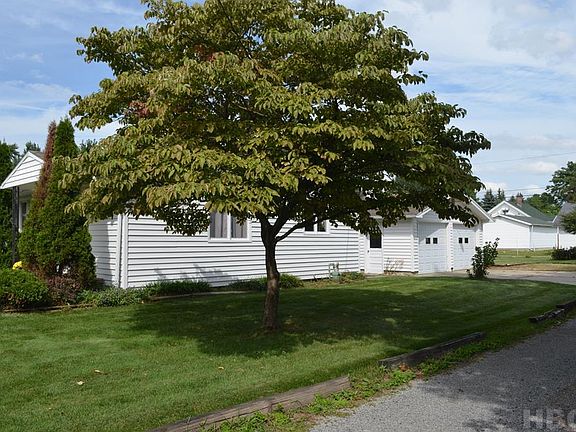 3rd image of 523 Dayton Ave