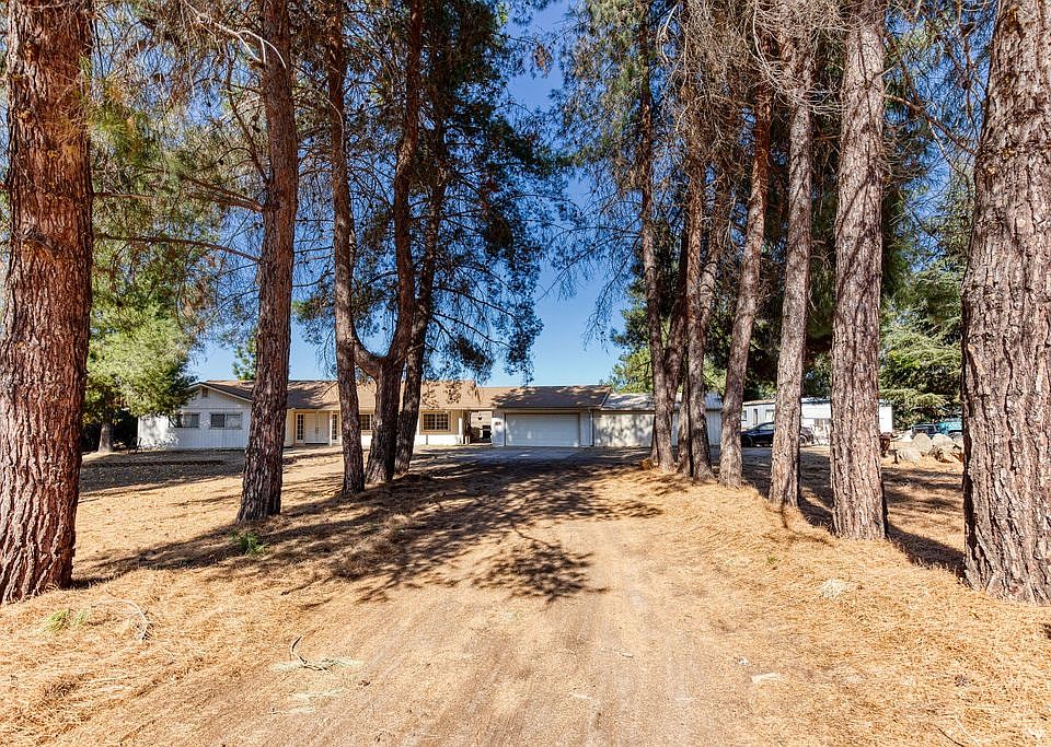 1st image of 17281 Voorhes Ln