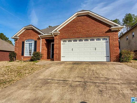 2nd image of 161 Garden Ct