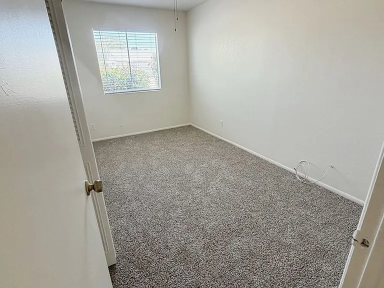 3222 W Villa Maria Dr — Photo 6