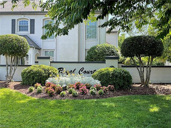 1702 Royal Park Court