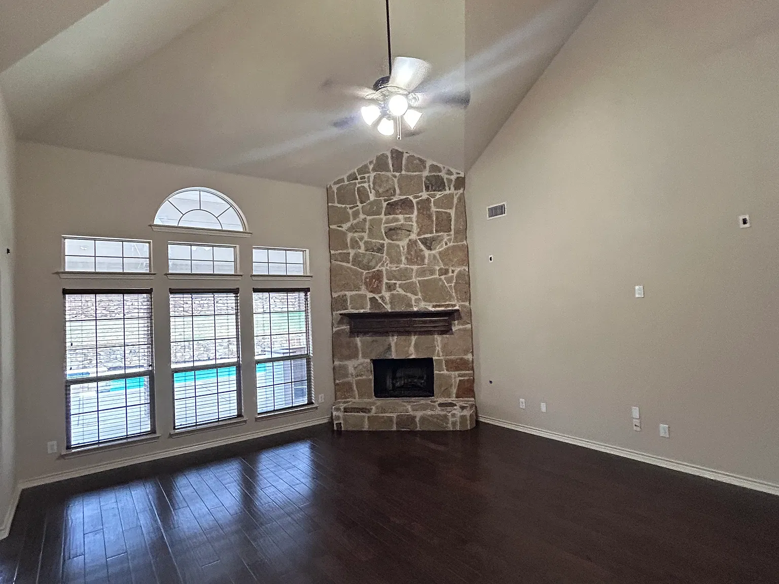5716 Coleto Creek Cir — Photo 4