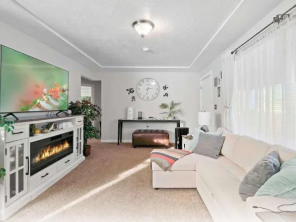 12437 SW Hall Blvd, Portland, OR 97223