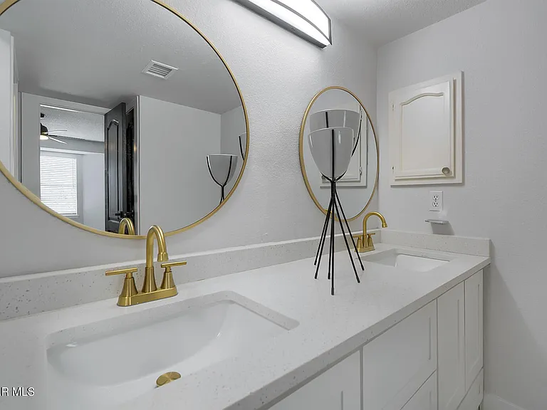7413 Le Conte Dr — Photo 28