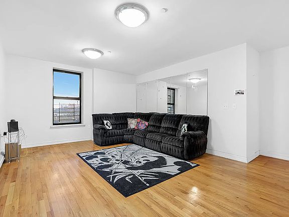 2nd image of 157 Broome St APT 6C