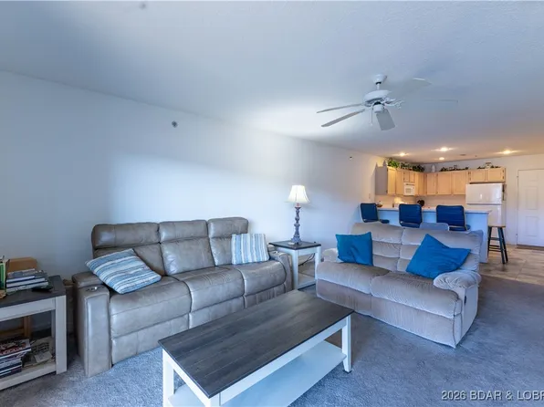 1481 Ledges Dr Unit 413, Osage Beach, MO 65065