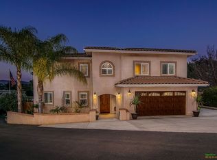 1211 Valencia Dr, Escondido, CA 92025