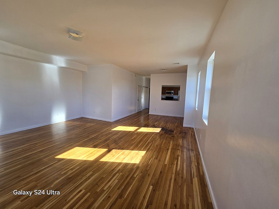 1st image of 123 Arthur Ave #3