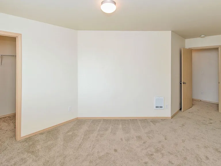 6623 S Proctor St #6623A — Photo 7