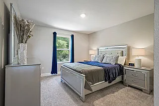 5246 Neil Dr — Photo 22