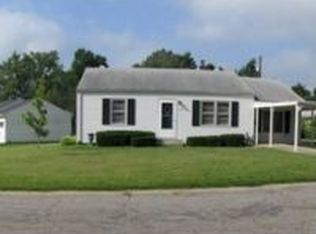 704 Vest Dr, Warrensburg, MO 64093