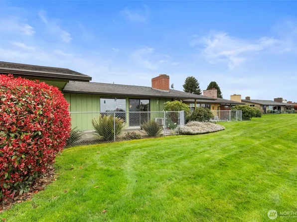 1301 S 3rd Avenue #4B, Sequim, WA 98382