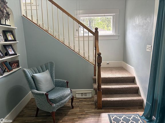 3rd image of 416 Union St