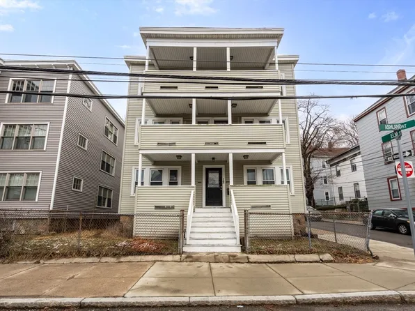 12 Ashland St, Dorchester, MA 02122