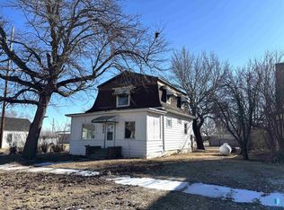 522 E 2nd St, Miller, SD 57362