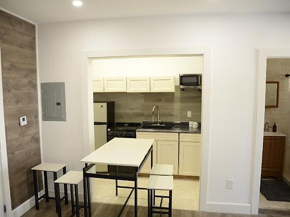 2nd image of 730 14th Pl #5