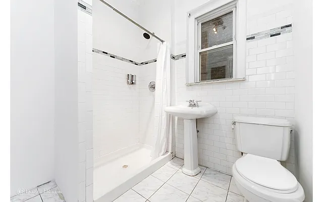 Rented by Douglas Elliman | media 6