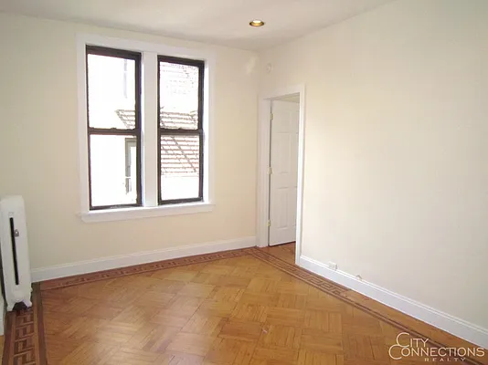 Rented by City Connections Realty | media 17