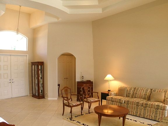 3rd image of 1683 Island Way