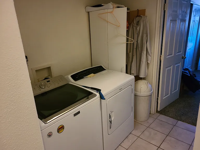 1555 E Antelope Dr — Photo 15