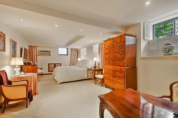 Sold by Corcoran | media 9