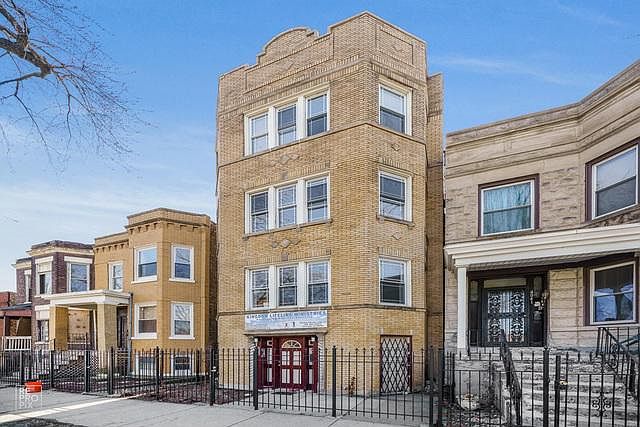 1st image of 4039 W Van Buren St #1