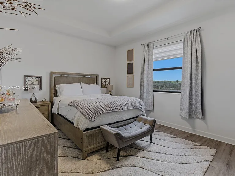 10009 SW 228th Ter — Photo 41