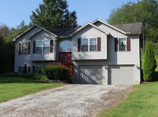 2995 Apple Valley Dr, Howard, OH 43028