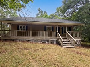 2860 Oxford Rd, College Park, GA 30349