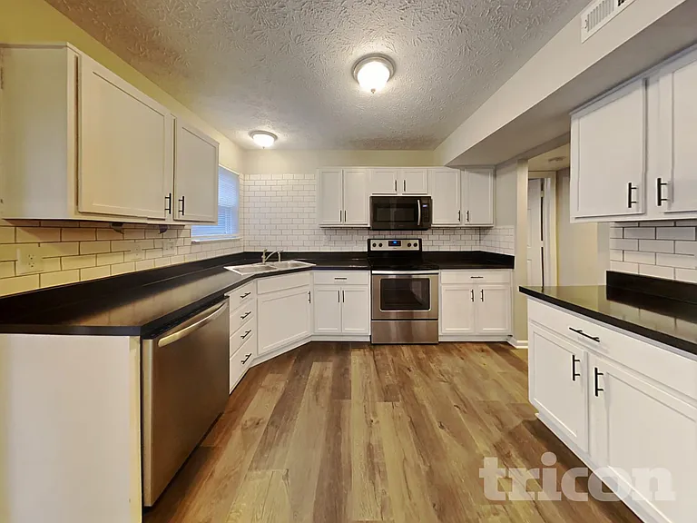 1252 Grand Canyon Ct — Photo 6