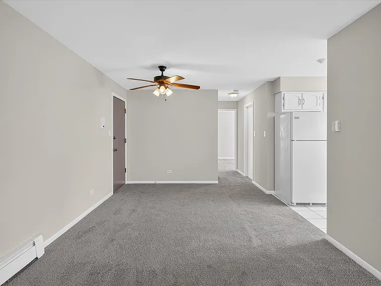 708 W 65th St #6 — Photo 10