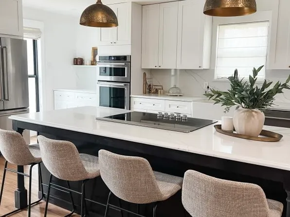 1513 Oak Hollow Dr, Woodway, TX 76712