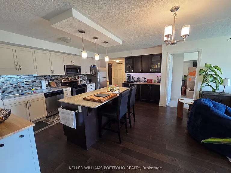 776 Laurelwood Dr #604 — Photo 9