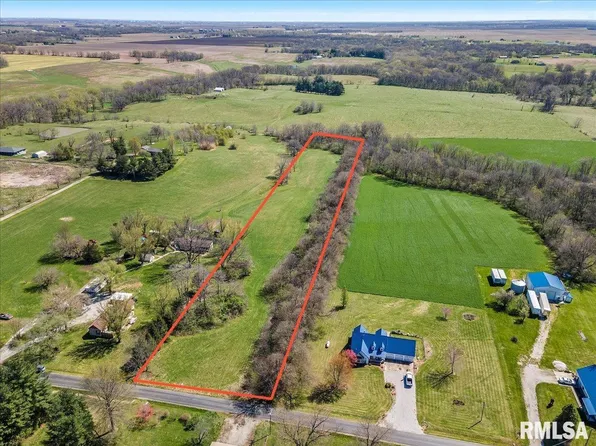 S John Wayne Rd, Dawson, IL 62520