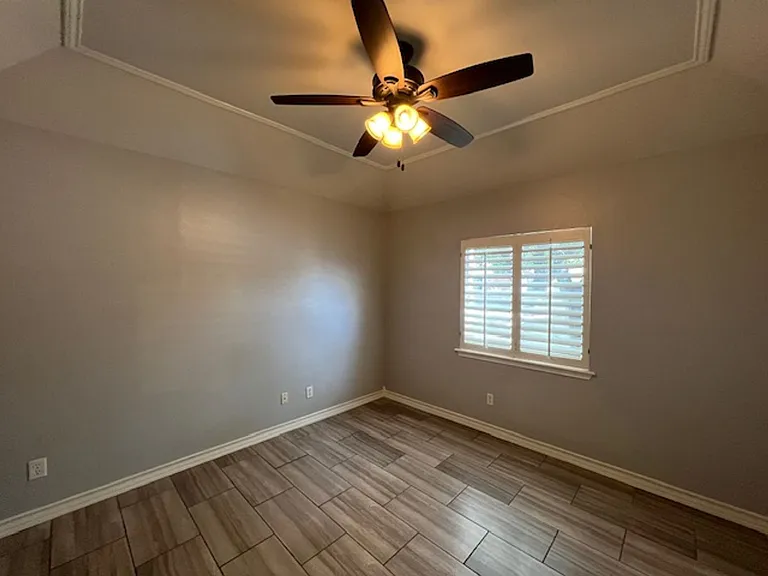 8506 Crownwood Dr — Photo 19