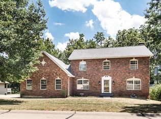 41 Lake Forest Cir, Lake Saint Louis, MO