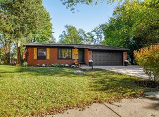 1716 Dover Ct, Ypsilanti, MI 48198