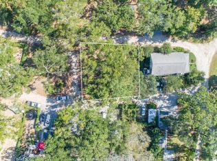 2 Colony Ct, Beaufort, SC 29906