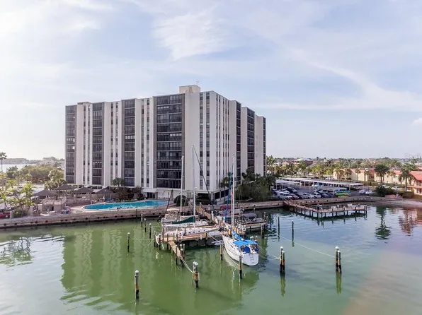10355 Paradise Blvd, Treasure Island, FL