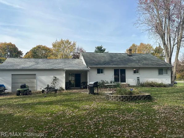 5149 Kay Dr, Jackson, MI 49203