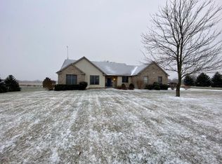 12111 Harvest Dr, Grass Lake, MI 49240