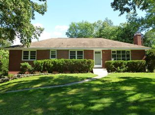20 Edgehill Dr, Wappingers Falls, NY 12590