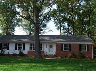 7997 Meadow Dr, Mechanicsville, VA 23111