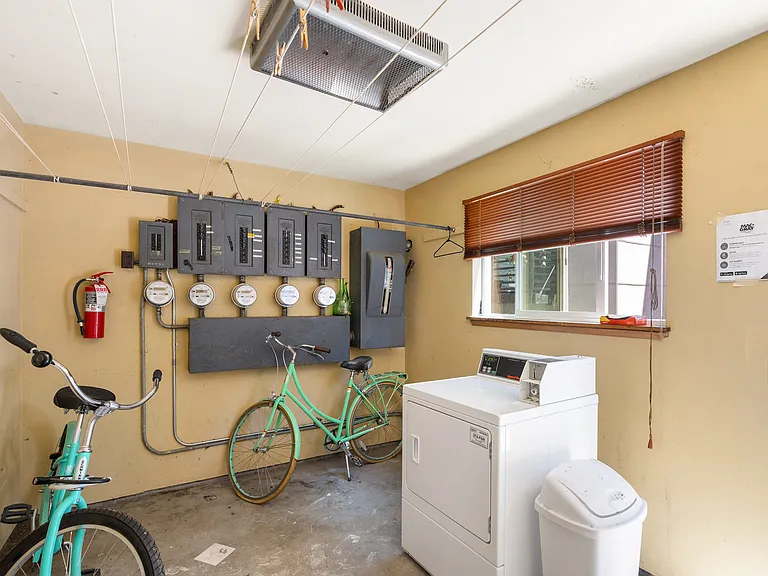 625 W Nickerson St #1 — Photo 12