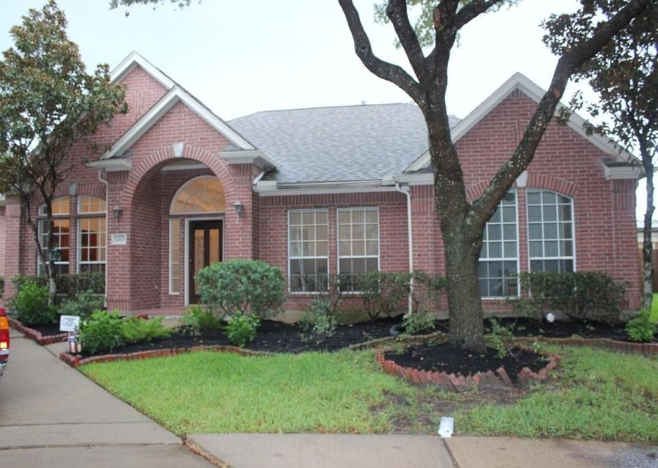 1st image of 12103 Laurel Ct