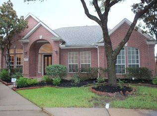 12103 Laurel Ct, Stafford, TX 77477