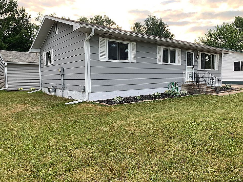 2nd image of 1625 8th St